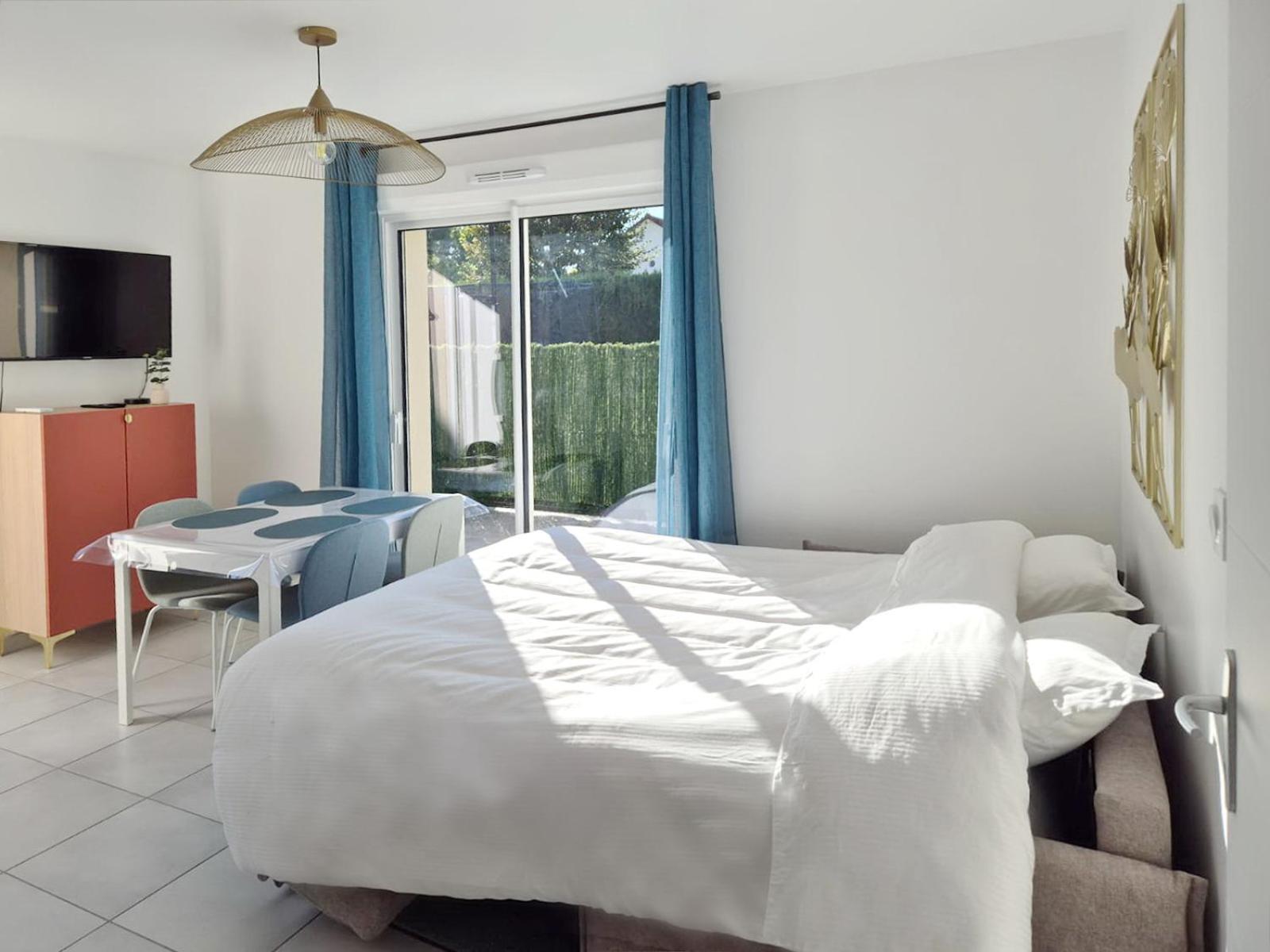 Holiday home Ticya 10 Minutes Parc Disneyland Maison Neuve Independante Jusqu'a 5 Voyageurs Lit Bebe 2 Places Parking Ferme Isles-les-Villenoy